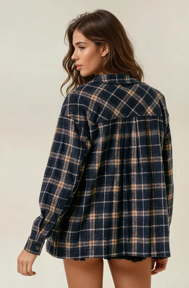 By The Fire Shacket: Black/Tan