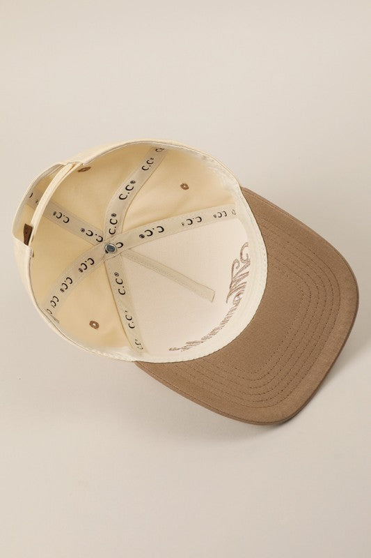 "Mommin'" Hat: Beige