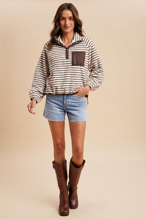 Cuddle Up Pullover: Mocha/Cream