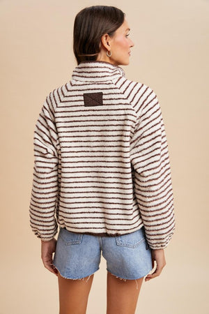 Cuddle Up Pullover: Mocha/Cream
